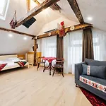 Sofia Folklore Life Apartment